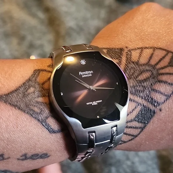 Vintage Y2K Armitron Diamond watch Silver Black Classic - Picture 3 of 4